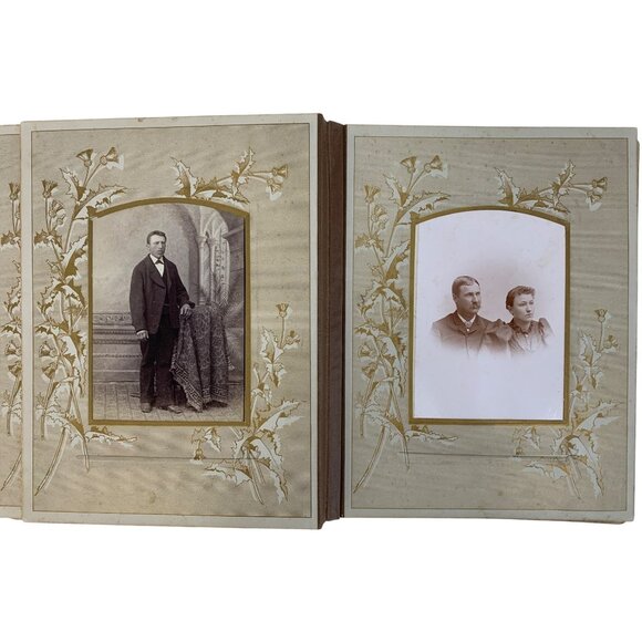 Antique Victorian Red Cloth & Brass Photo Album 33 Family Photos 8728 - Picture 11 of 16